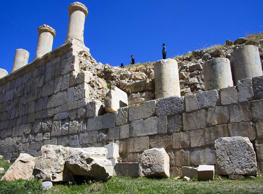 معبد آناهیتا؛ دومین بنای سنگی عظیم ایران