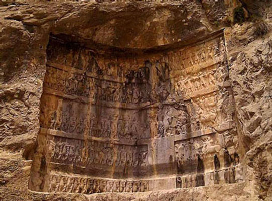 غار شاپور، از غارهای تاریخی ایران